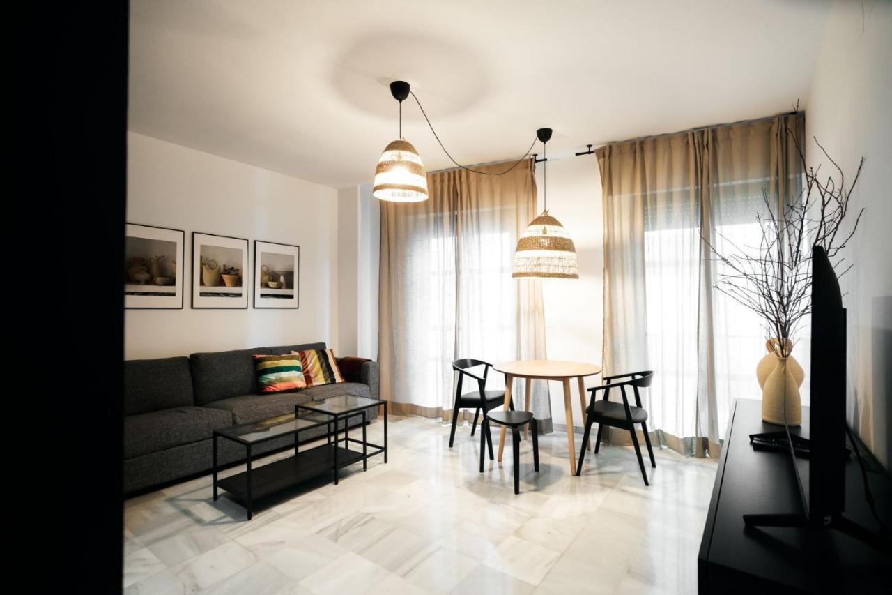 Reyes Catolicos Suite Apartment Севилья Экстерьер фото